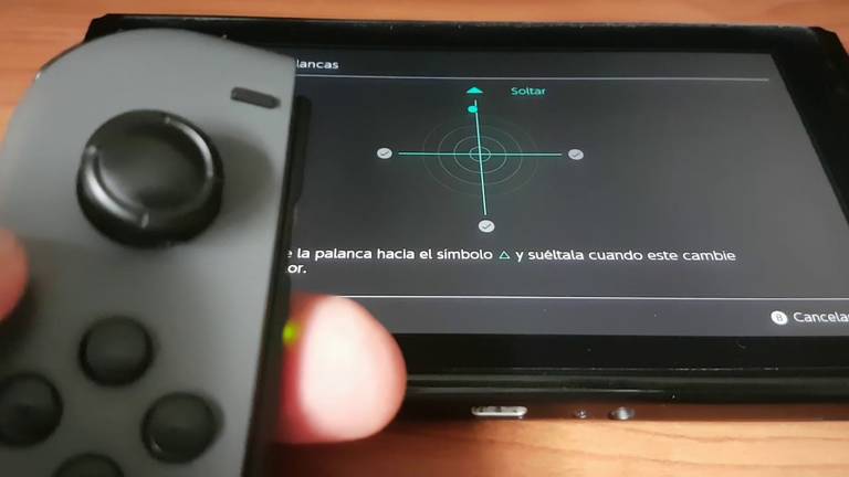 Nintendo accede a reparar gratis los mandos de Nintendo Switch que no  funcionen