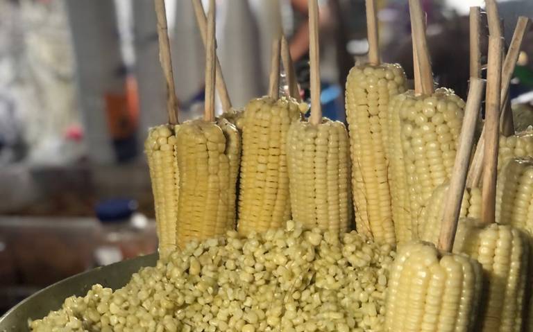 Elotes y esquites del Zócalo, parada obligada para el antojo - El Sol de  Acapulco | Noticias Locales, Policiacas, sobre México, Guerrero y el Mundo