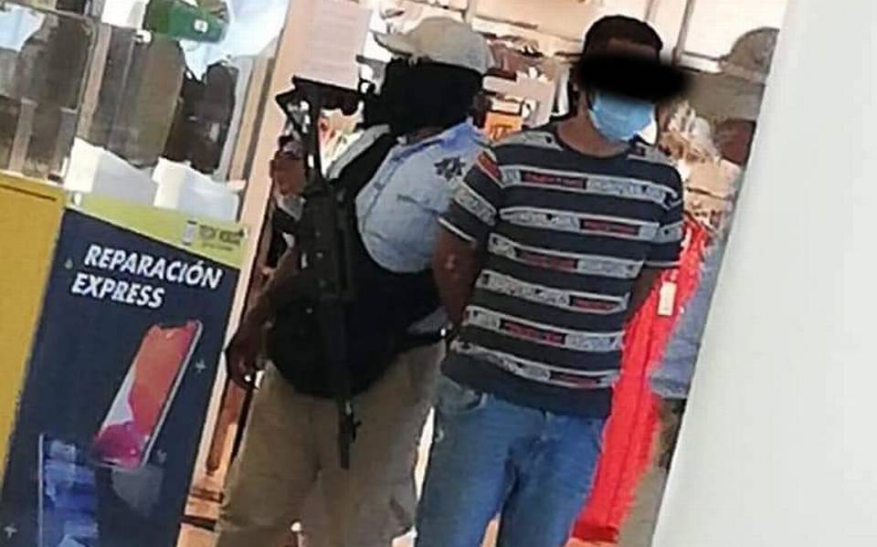 Detienen a hombre del Estado de México en tienda departamental tras  presunto robo de mercancía acapulco guerrero noticia hoy inseguridad  violencia semana santa - El Sol de Acapulco | Noticias Locales, Policiacas,  sobre México, Guerrero y el Mundo