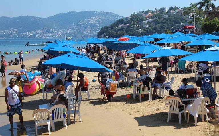 A pesar de la pandemia Don Delfino no deja de afilar cuchillos