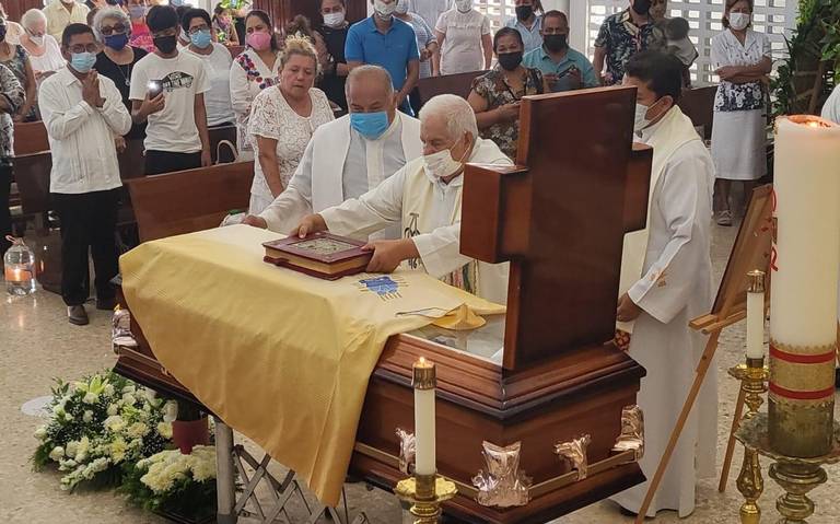 Padre Ramón será sepultado en el panteón de Las Cruces - El Sol de Acapulco  | Noticias Locales, Policiacas, sobre México, Guerrero y el Mundo