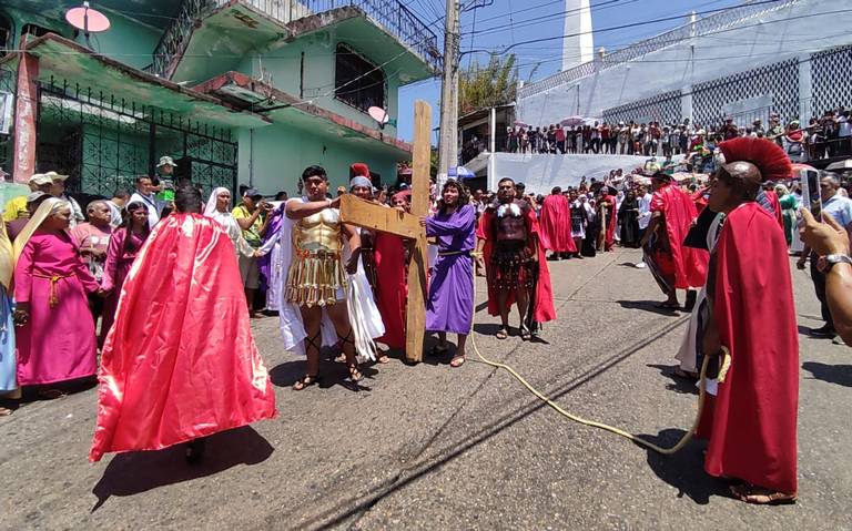 Santa Cruz revive la fe en Cristo El Sol de Acapulco Noticias